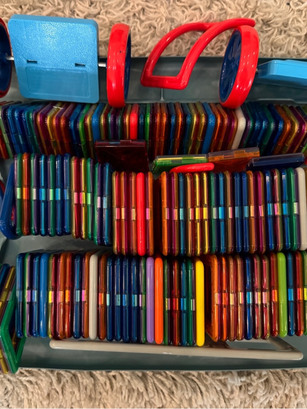 Colorful Magnetic Tiles Set of 150 - Rainbow Assorted